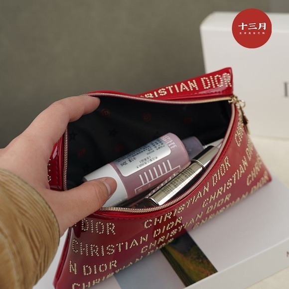 Christian Dior Red Patent Mini Clutch Studded Logo Zipper Cosmetic bag - Picture 7 of 15